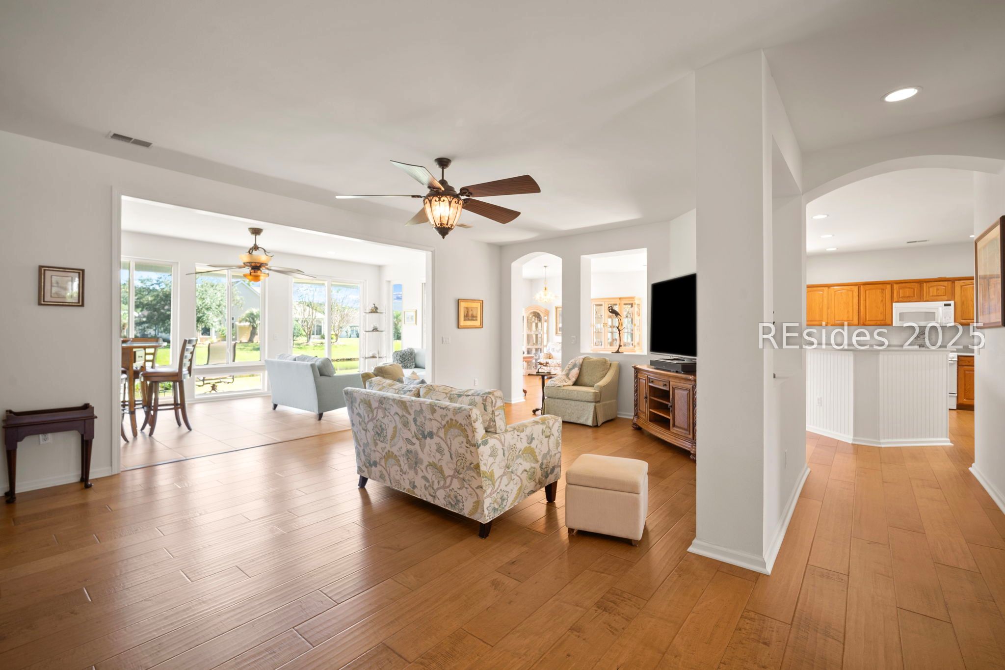 32 Hamilton Drive Bluffton, SC 29909 - Photo 7 of 48