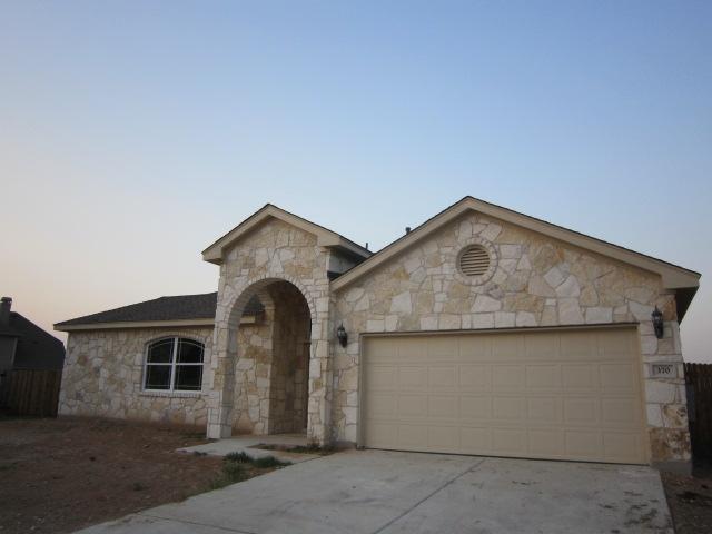 370 Primavera Loop Kyle, TX 78640 - Photo 1 of 1 Gallery Image 1