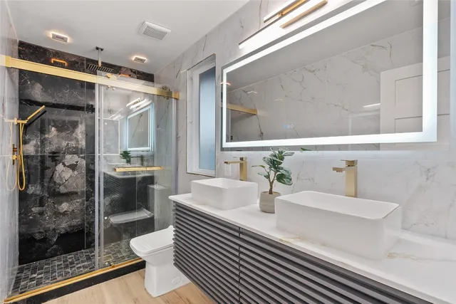 $688,880 | 1508 Suffolk Drive, Austin, TX 78723