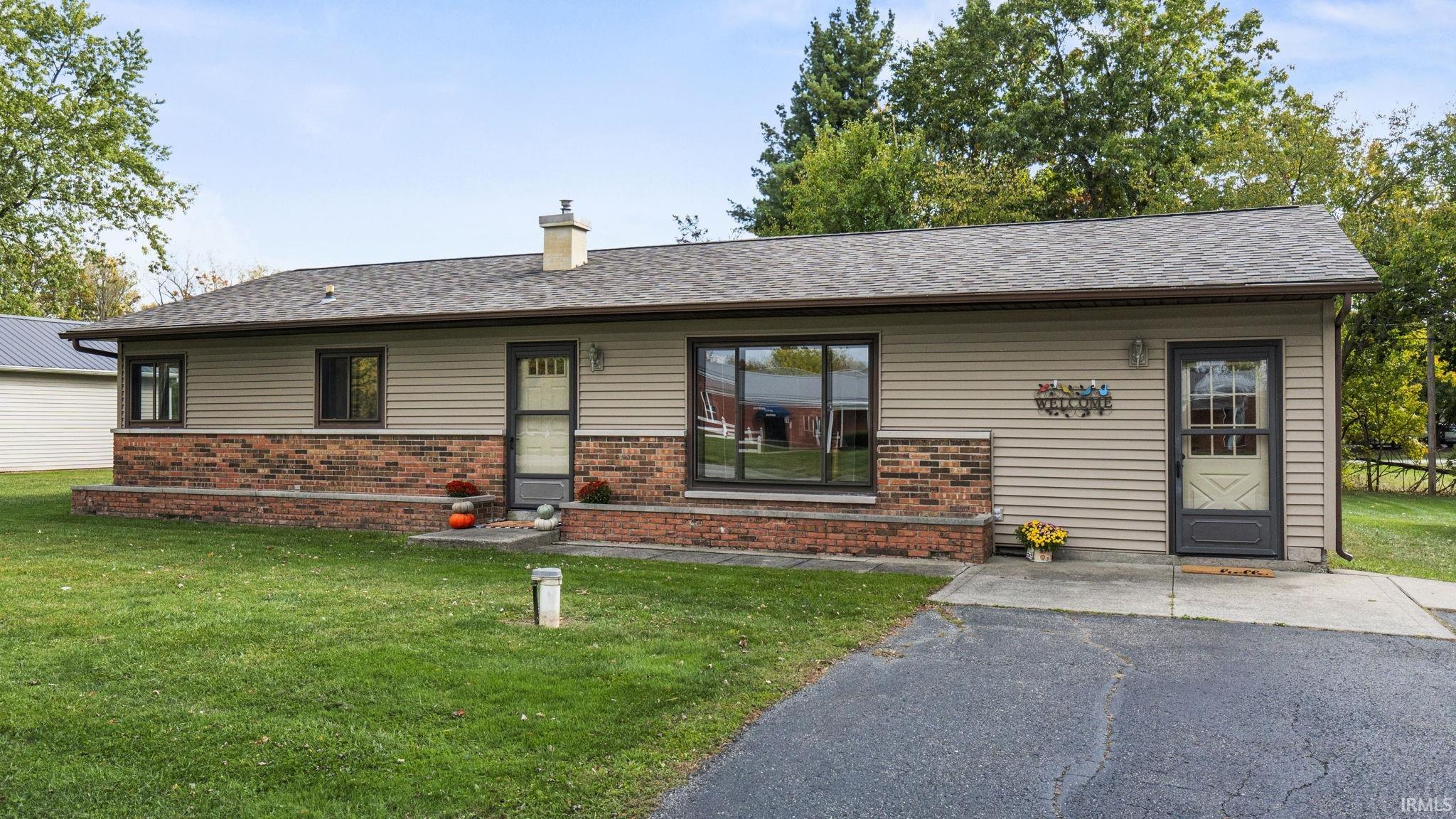 815 East Anderson Road Churubusco, IN 46723 - Photo 1 of 30 Gallery Image 1