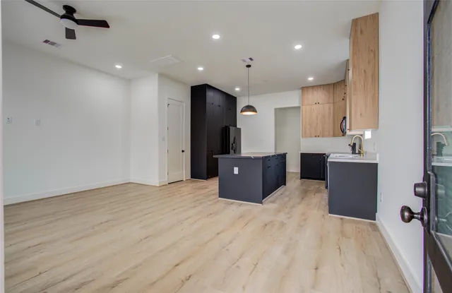 $1,995 | 1815 McKee Street, Unit A, Houston, TX 77009