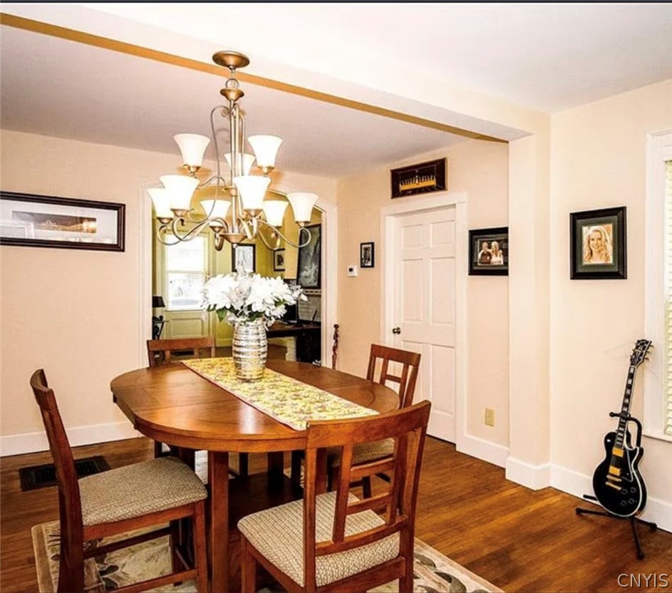 55 Oxford Road New Hartford, NY 13413 - Photo 9 of 15