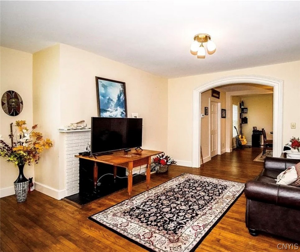 55 Oxford Road New Hartford, NY 13413 - Photo 10 of 15