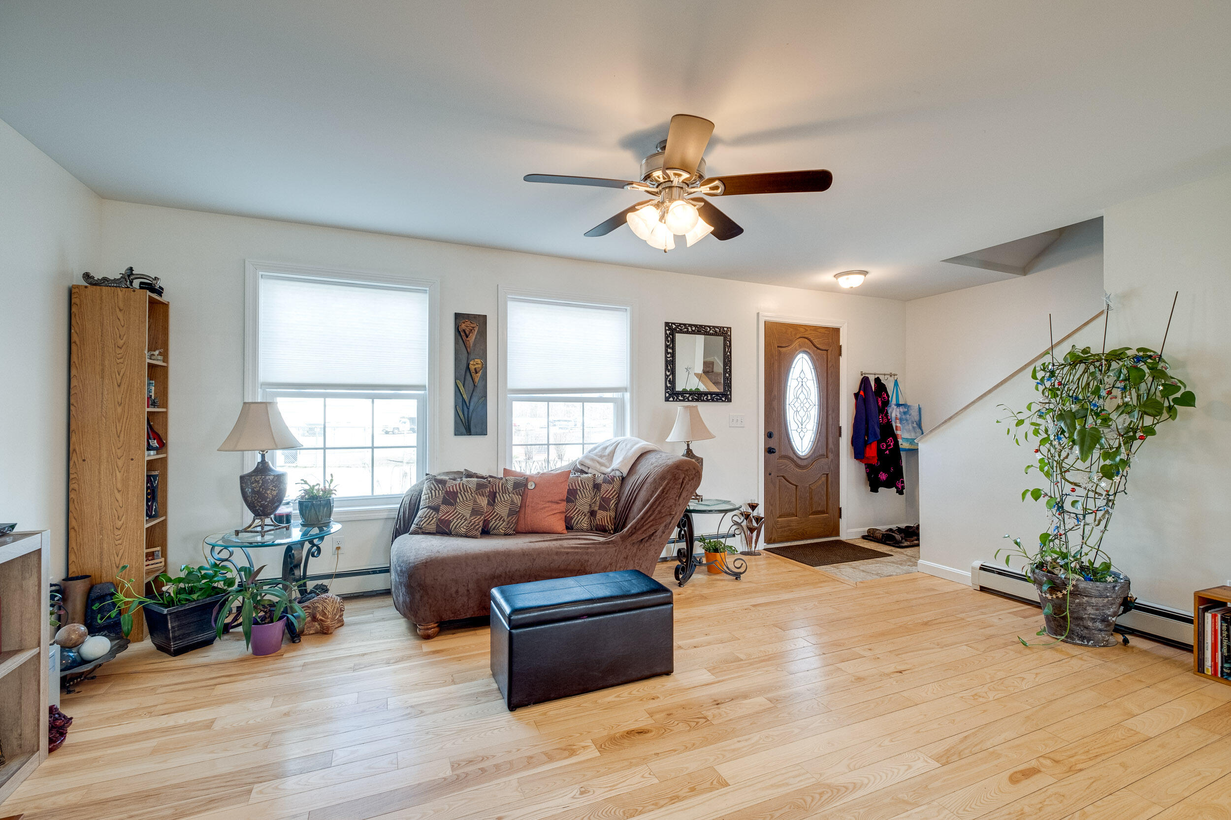 19 Rochester Street, Unit 2 Westbrook, ME 04092 - Photo 8 of 22 9 Rochester St #1_Westbrook_15