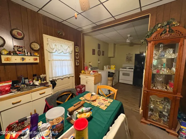 $235,000 | 1517-1519 Electric Street, Dunmore, PA 18509