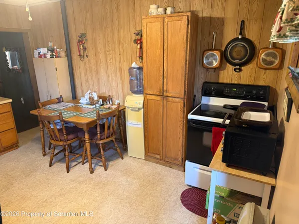 $235,000 | 1517-1519 Electric Street, Dunmore, PA 18509