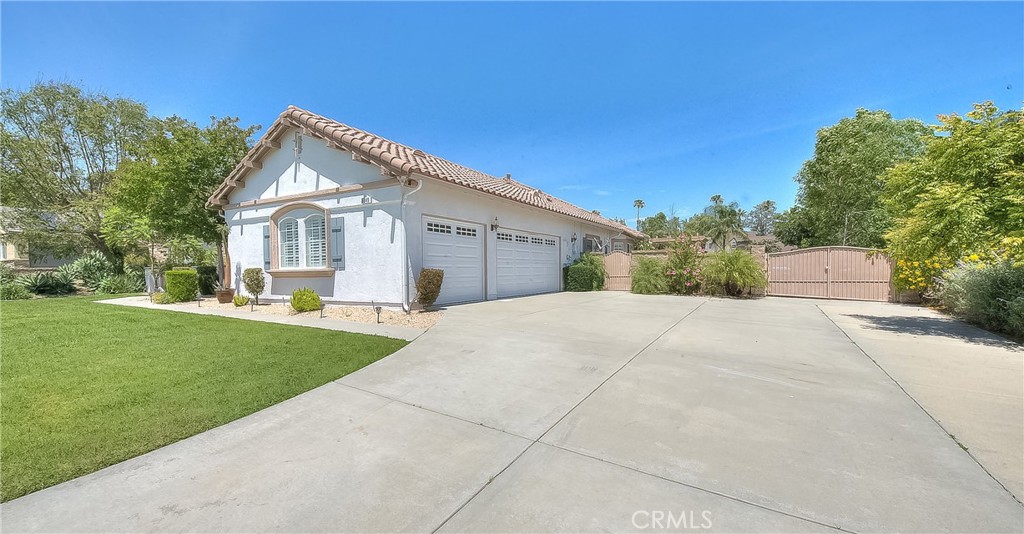 6849 Foxtail Court Rancho Cucamonga, CA 91739 - Photo 4 of 43