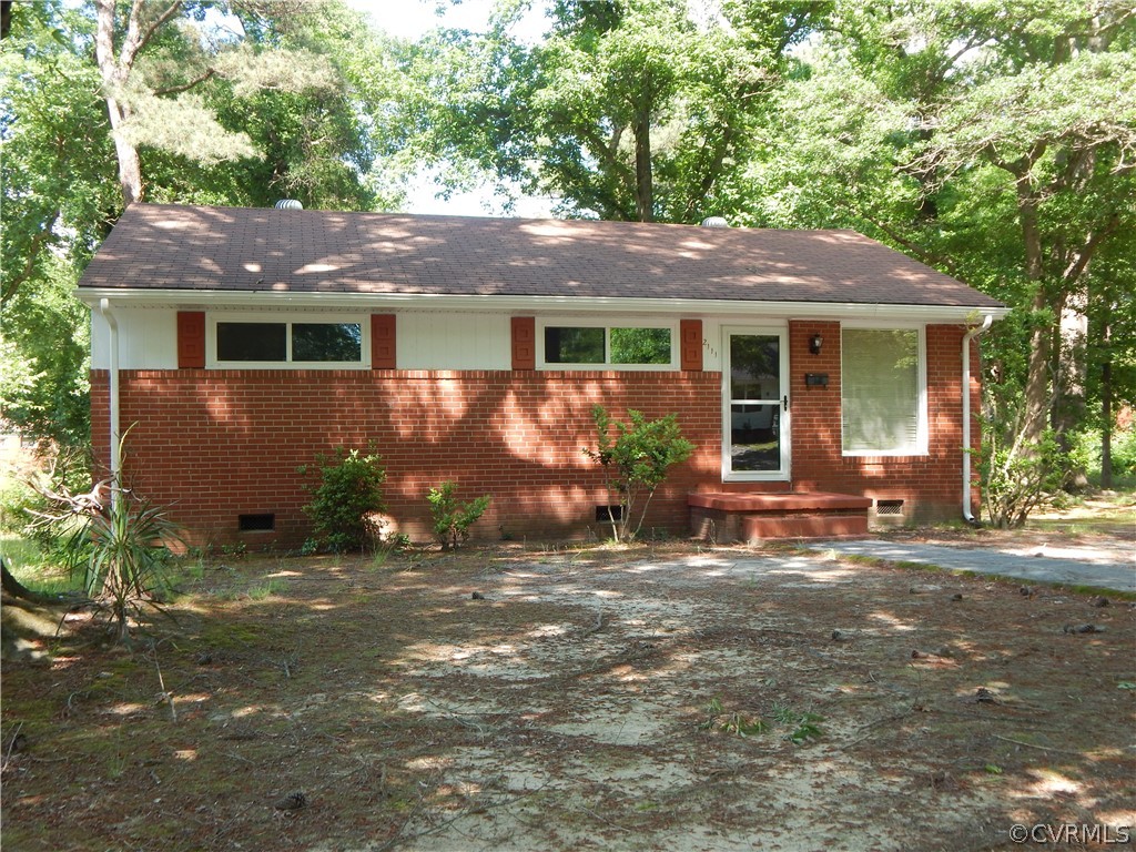 2111 Fort Rice Street Petersburg, VA 23805 - Photo 2 of 21 Gallery Image 2