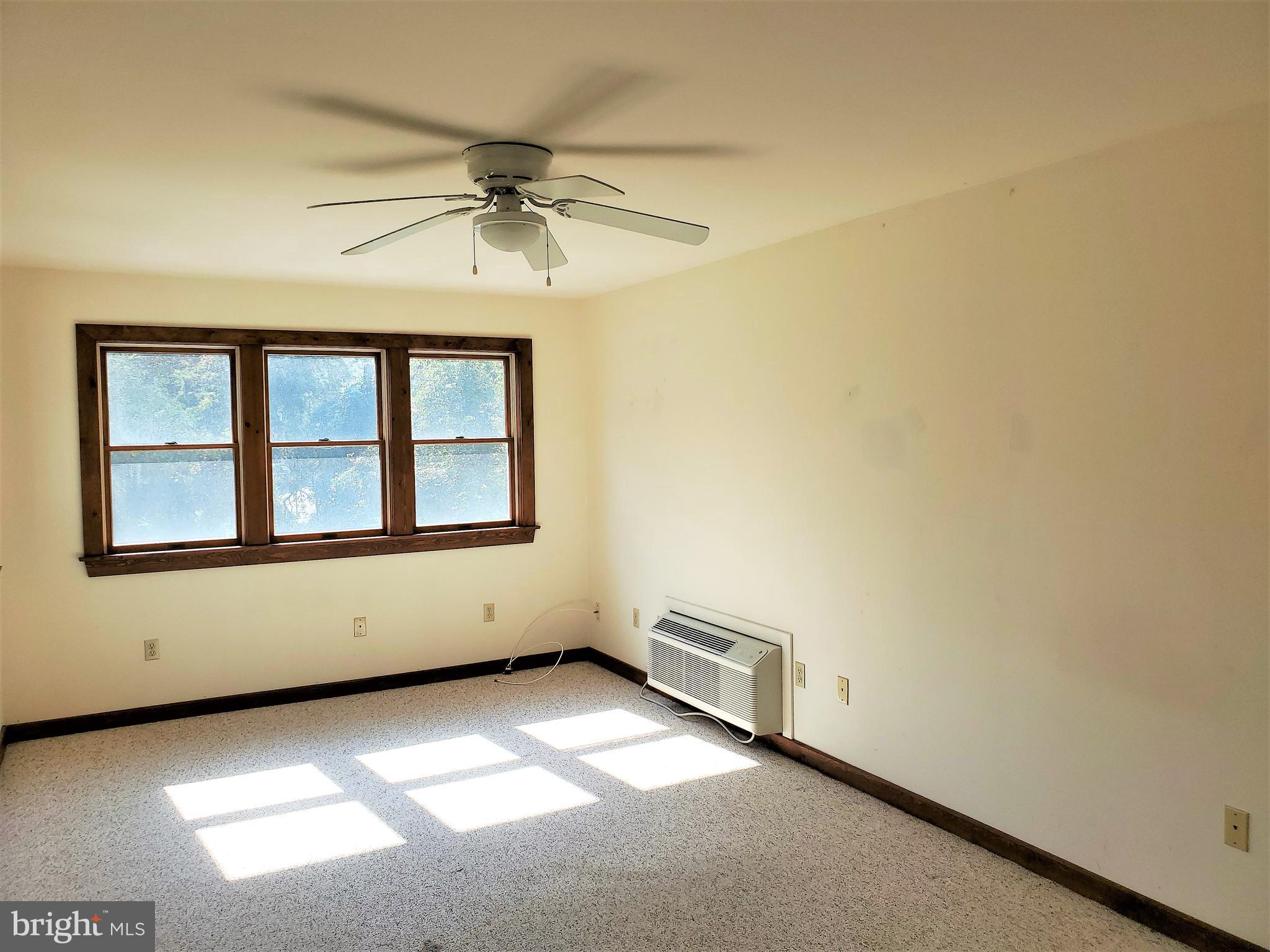 1400 Carpenters Point Road Perryville, MD 21903 - Photo 22 of 26 Master bedroom