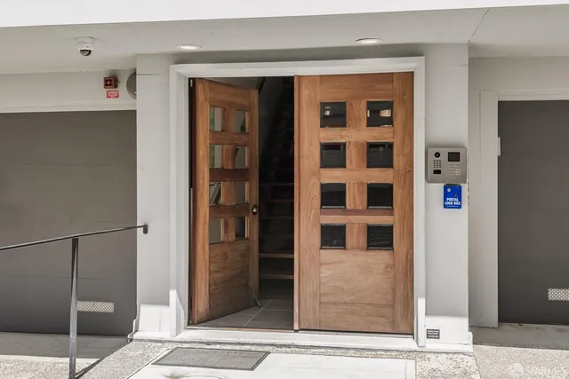 $3,680,000 | 1725 Kearny Street, Unit 1, San Francisco, CA 94133