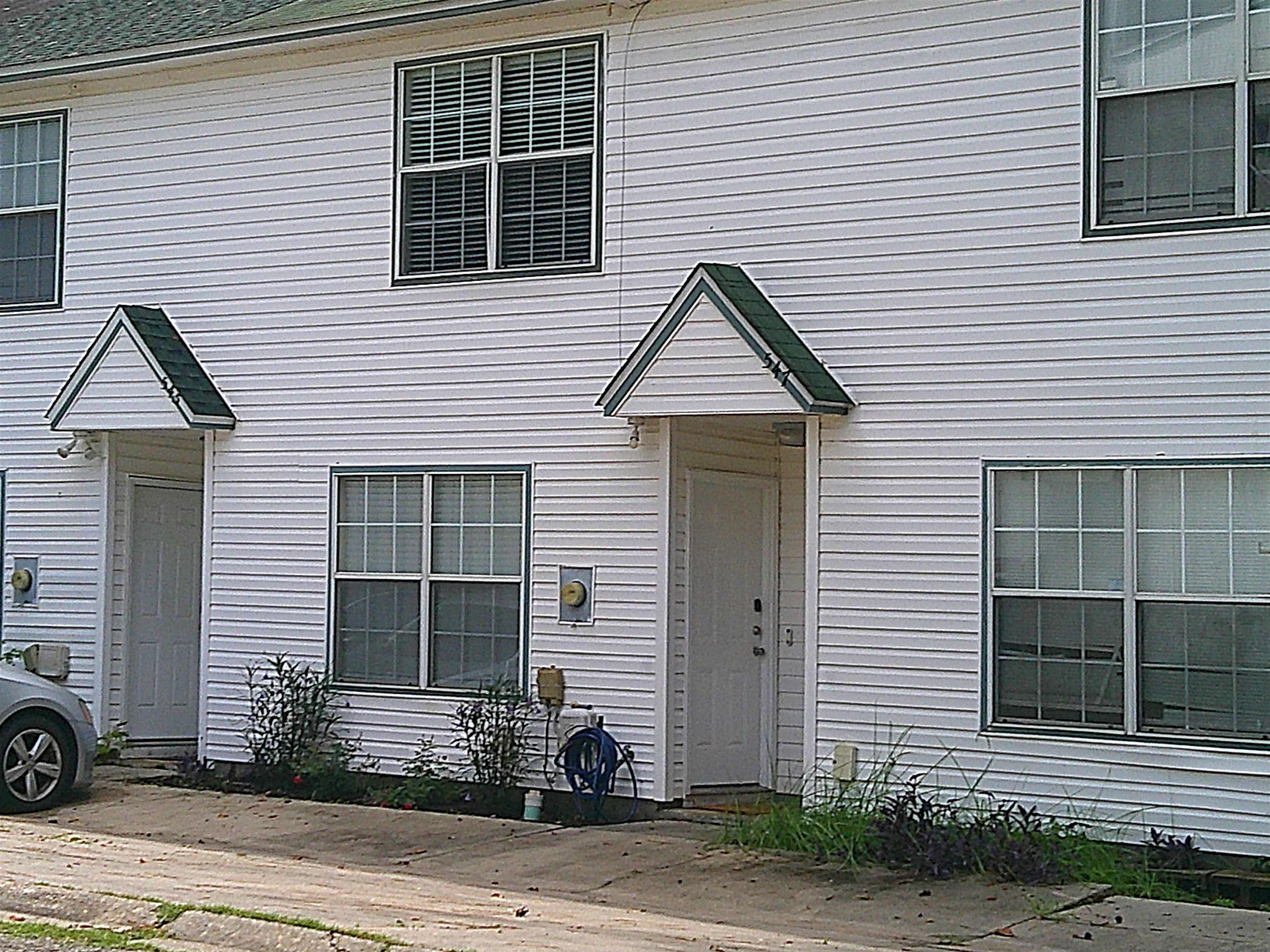 547 Collinsford Road, Unit 15 Tallahassee, FL 32301 - Photo 2 of 48