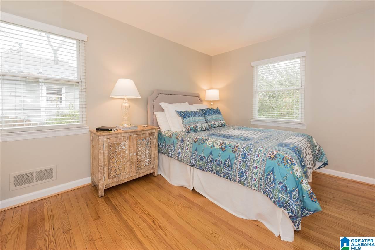 1924 Saulter Road Birmingham, AL 35209 - Photo 16 of 32