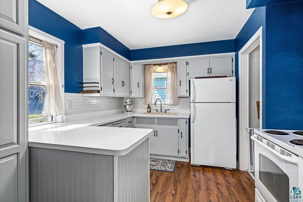 4419 Tioga Street Duluth, MN 55804 - Photo 6 of 46