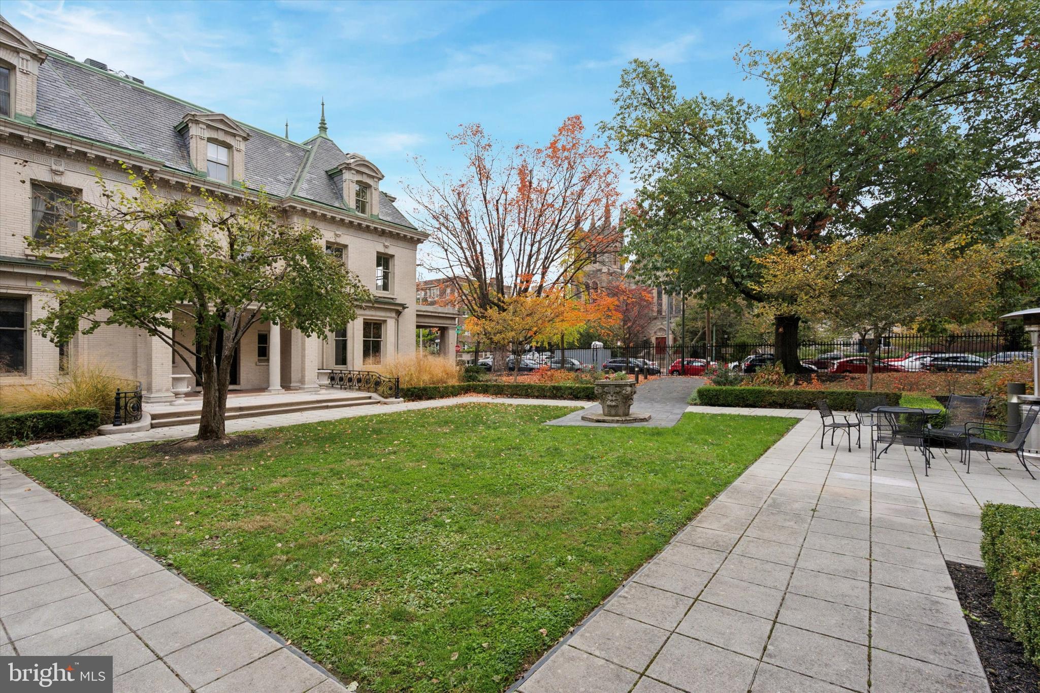 4200 Pine Street, Unit 103 Philadelphia, PA 19104 - Photo 4 of 35 a view of yard with swimming pool and sitting area