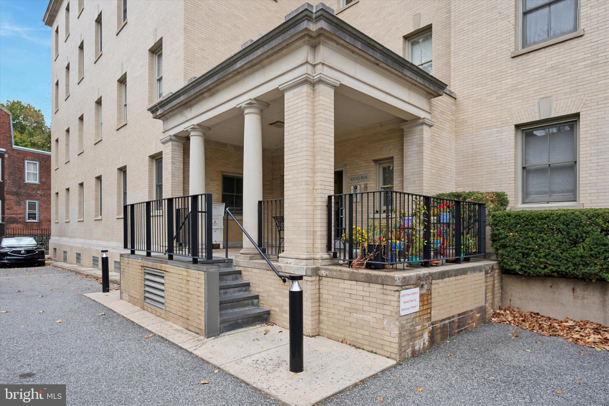 4200 Pine Street, Unit 103 Philadelphia, PA 19104 - Photo 6 of 35