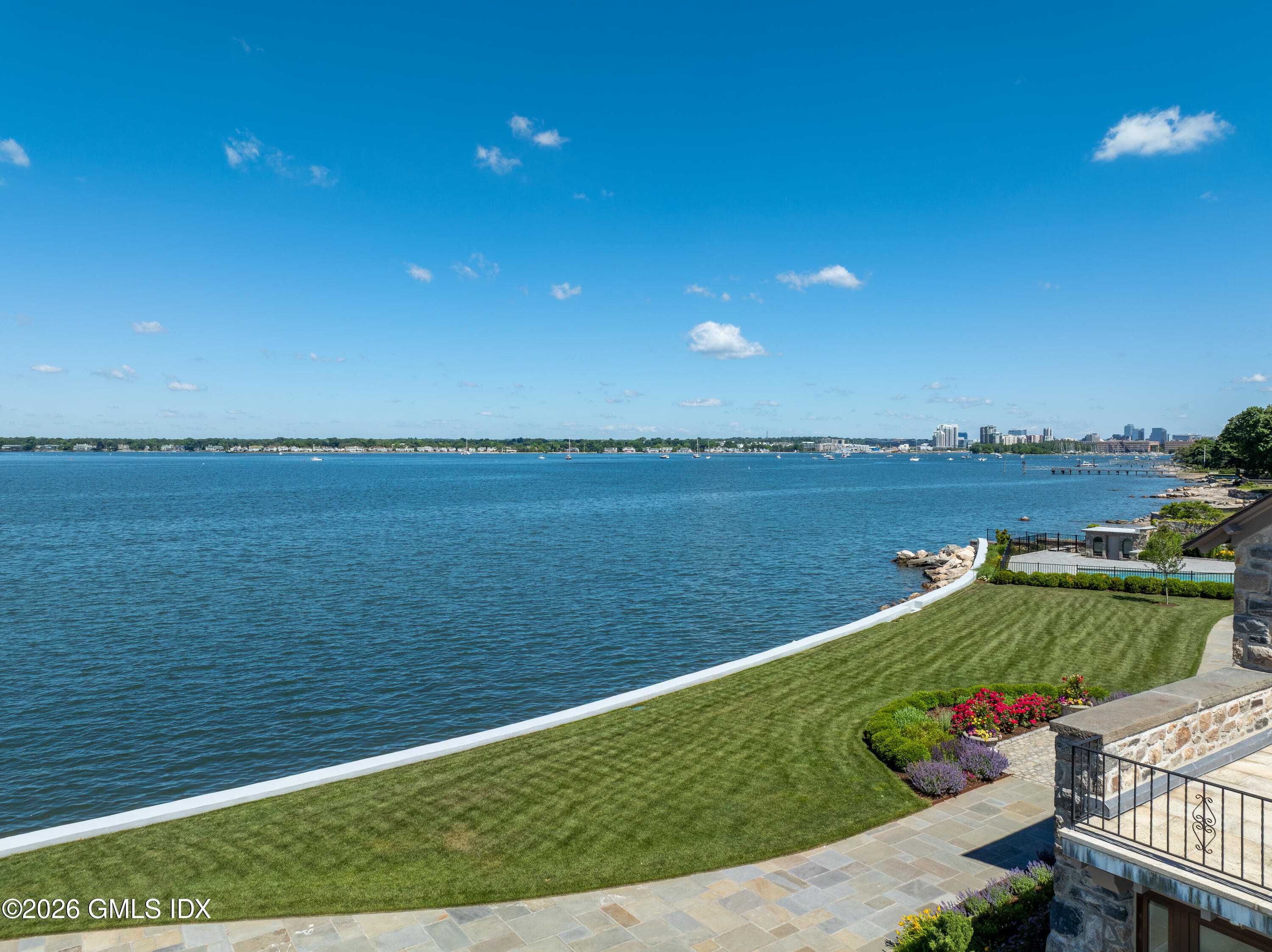 123 Saddle Rock Road Stamford, CT 06902 - Photo 40 of 48 LAWN