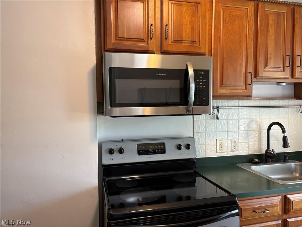 2748 Wooster Road Rocky River, OH 44116 - Photo 9 of 31 stainless steel appliances