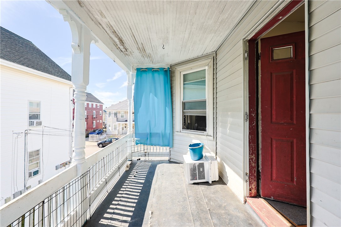 97 Greene Street Pawtucket, RI 02860 - Photo 17 of 44