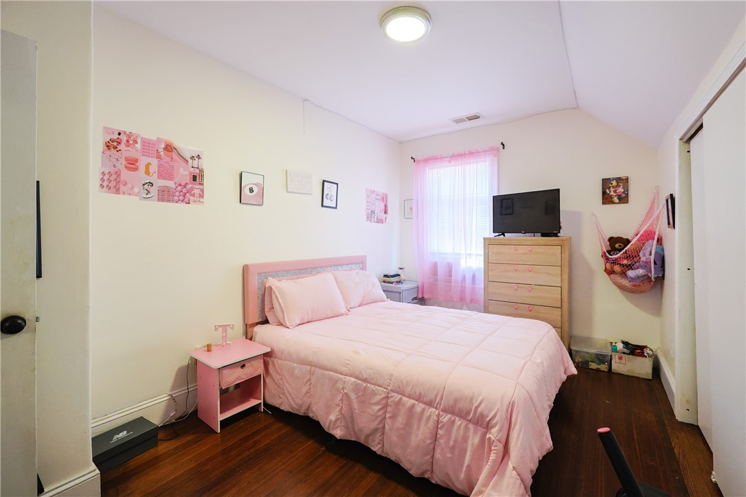 97 Greene Street Pawtucket, RI 02860 - Photo 27 of 44