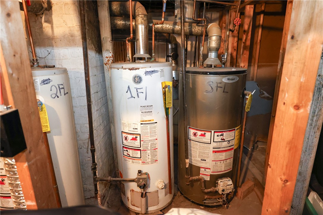 97 Greene Street Pawtucket, RI 02860 - Photo 33 of 44