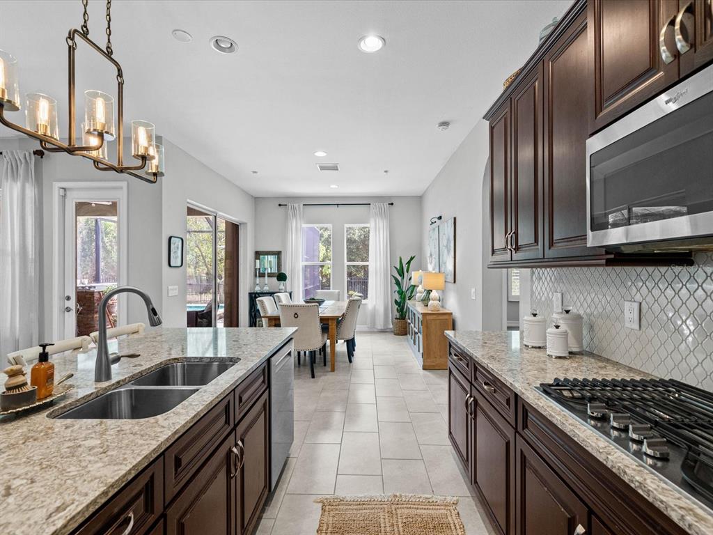 3719 Wicket Field Road Lutz, FL 33548 - Photo 13 of 49