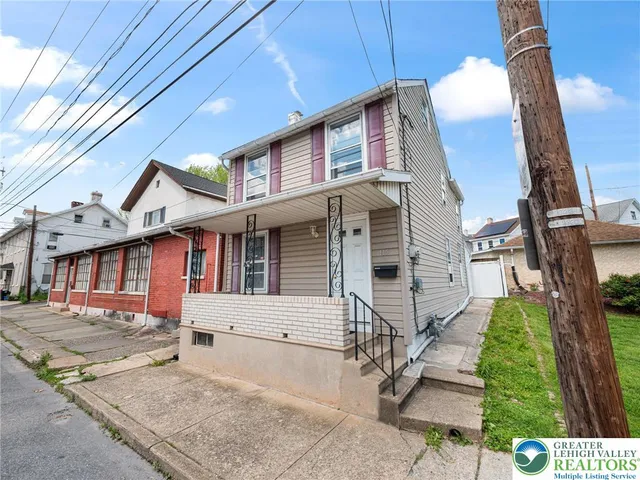 $1,850 | 115 2nd Street, Catasauqua, PA 18032
