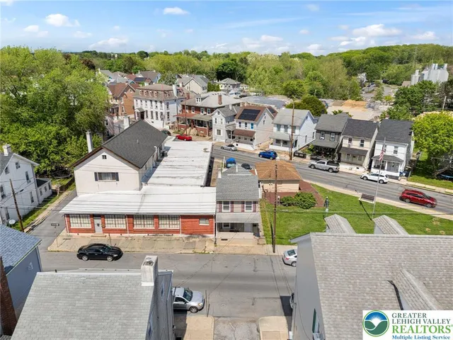 $1,850 | 115 2nd Street, Catasauqua, PA 18032