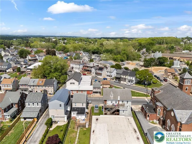 $1,850 | 115 2nd Street, Catasauqua, PA 18032