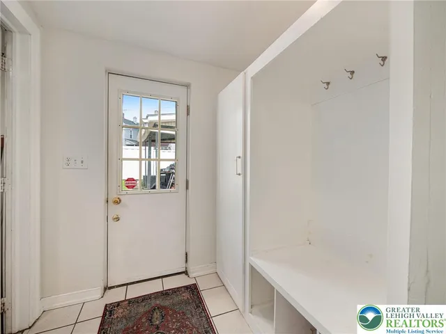 $1,850 | 115 2nd Street, Catasauqua, PA 18032