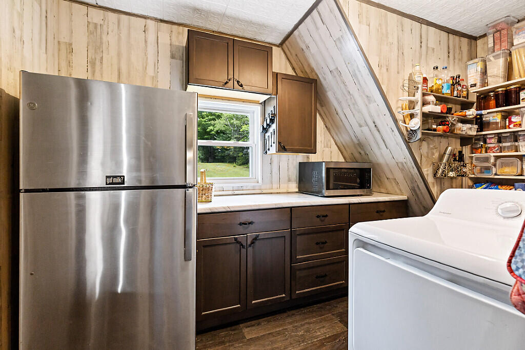 1053 Mercer Road Mercer, ME 04957 - Photo 22 of 65 12_BP5A2537_DxO_mls