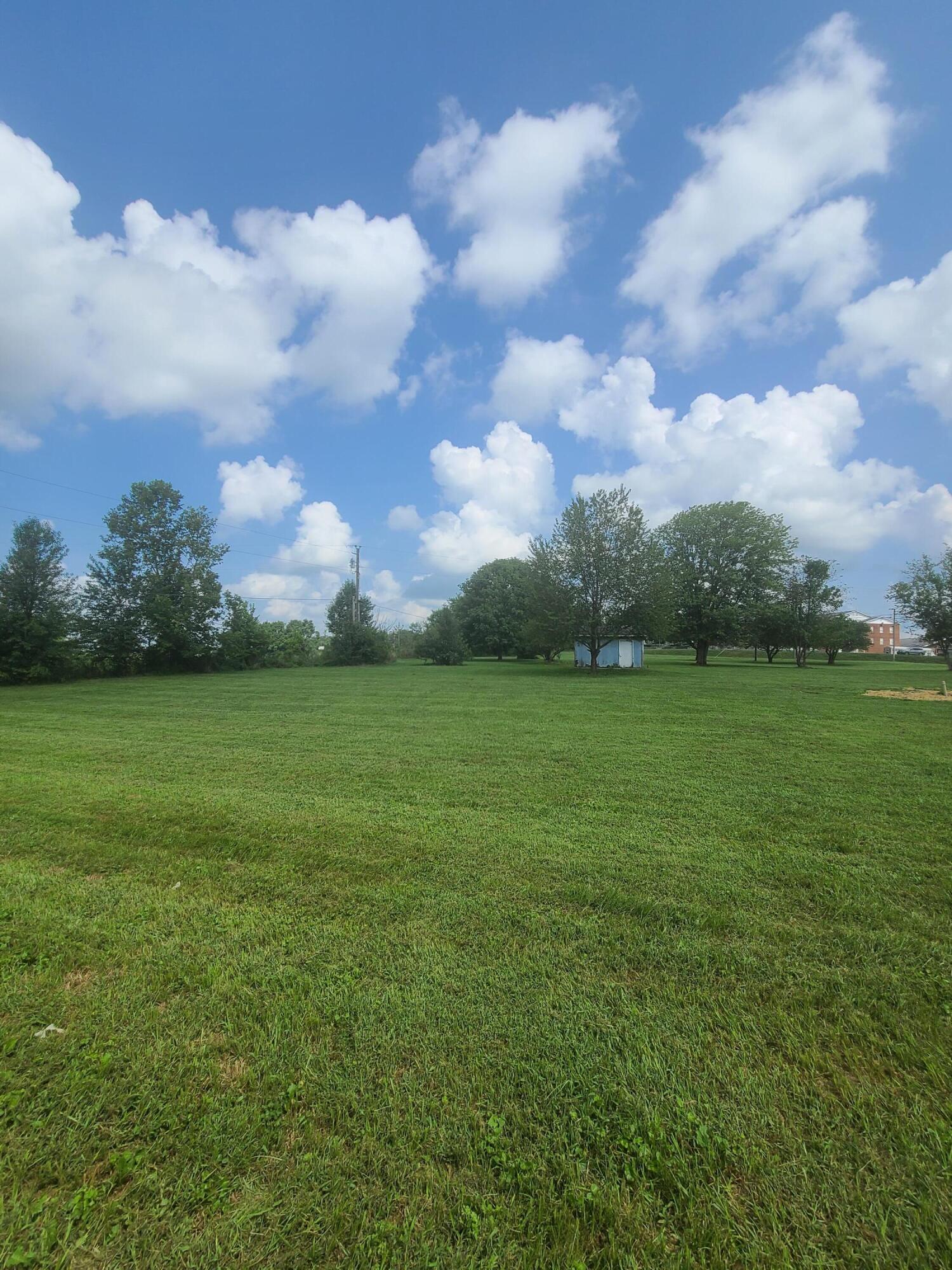 5751 Lexington Road, Unit 1 Lancaster, KY 40444 - Photo 4 of 7 20210827_121303