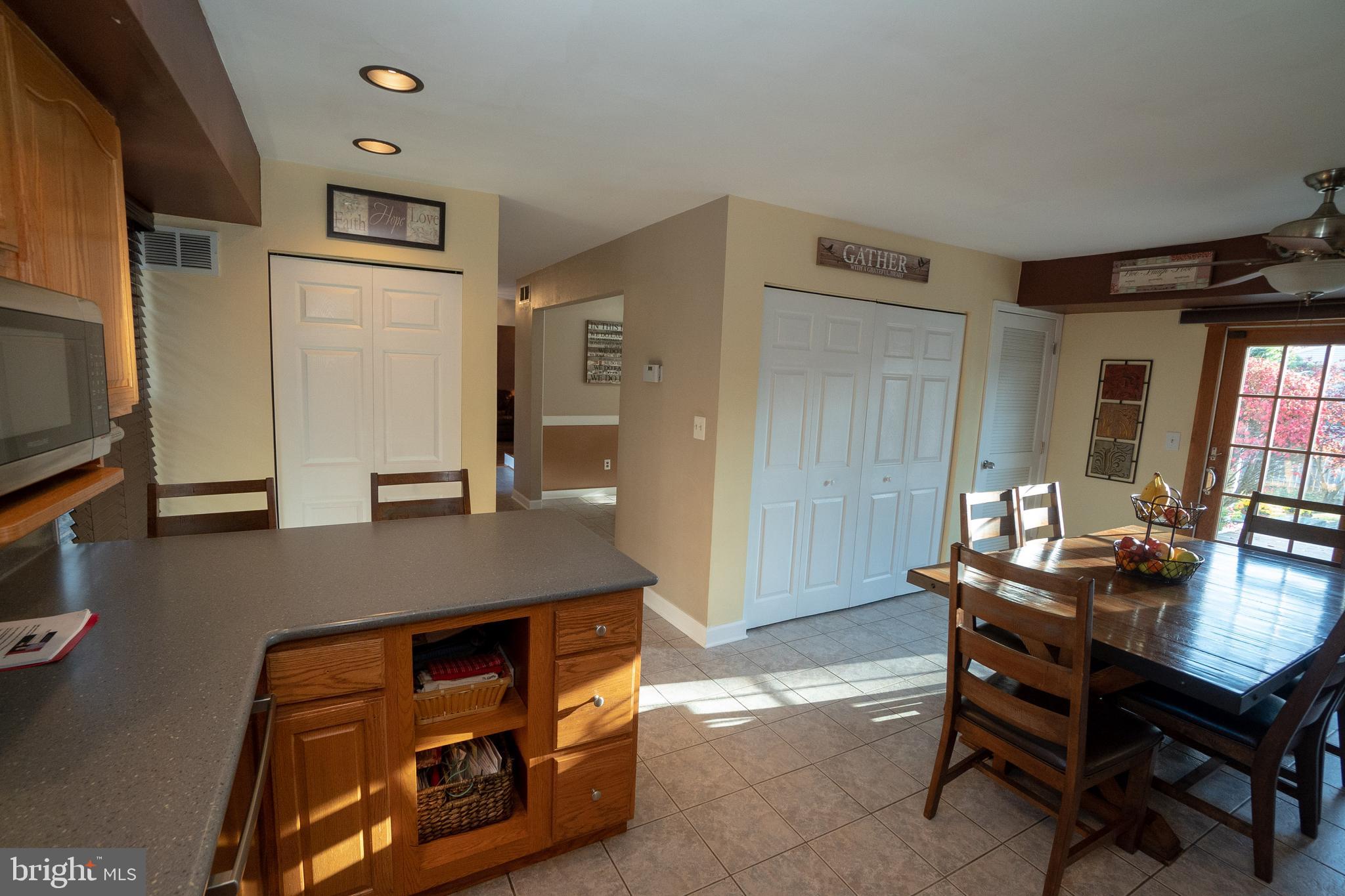 26 Palomar Road Sewell, NJ 08080 - Photo 16 of 43