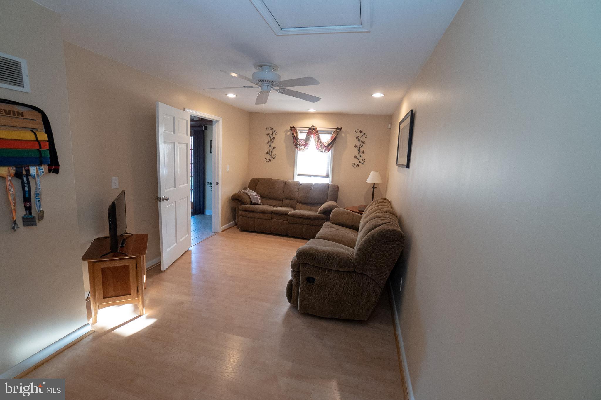 26 Palomar Road Sewell, NJ 08080 - Photo 21 of 43
