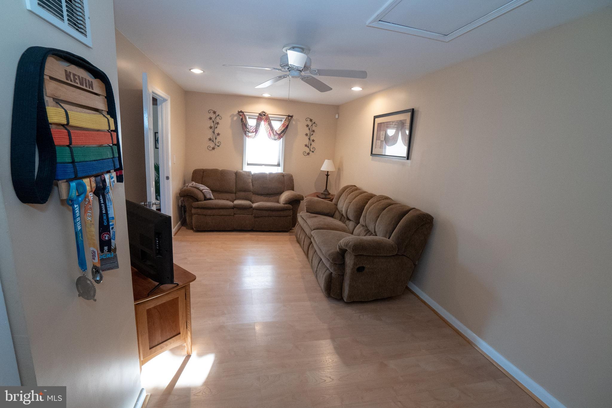 26 Palomar Road Sewell, NJ 08080 - Photo 22 of 43