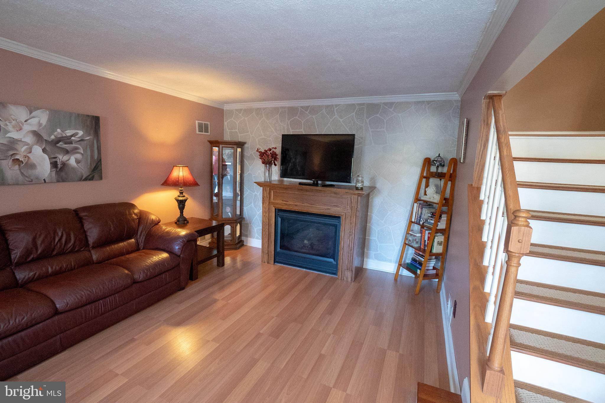 26 Palomar Road Sewell, NJ 08080 - Photo 4 of 43