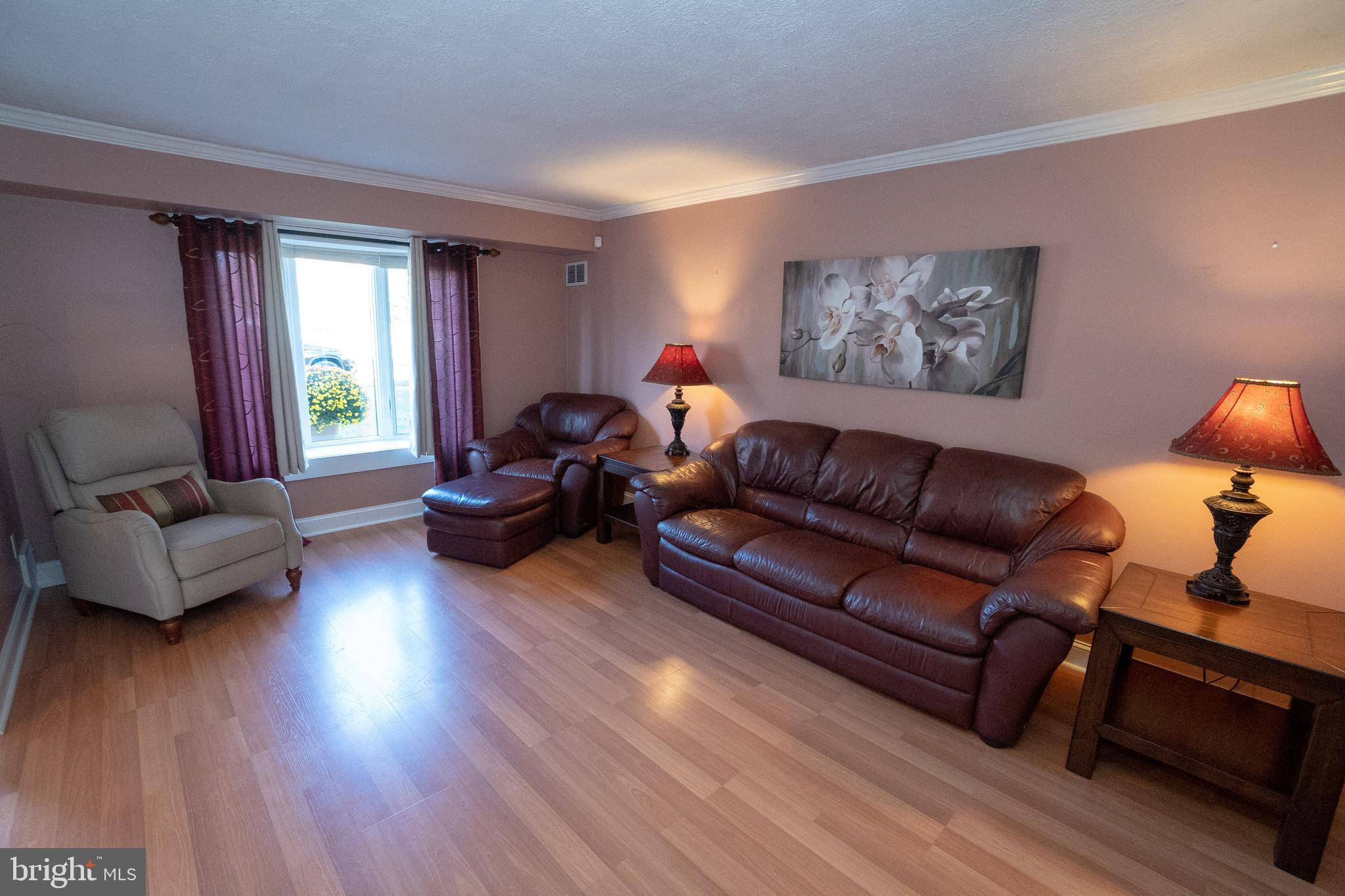 26 Palomar Road Sewell, NJ 08080 - Photo 5 of 43