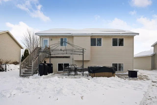 $275,000 | 225 18th Avenue Southeast, St. Joseph, MN 56374