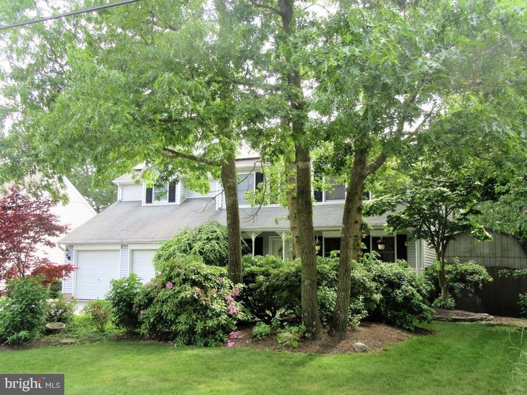 216 Schooner Road Manahawkin, NJ 08050 - Photo 13 of 14 Front