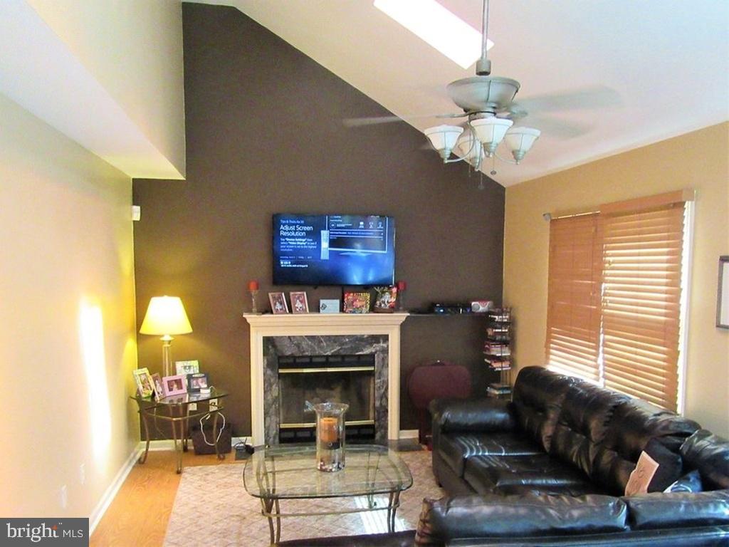 216 Schooner Road Manahawkin, NJ 08050 - Photo 7 of 14 Family Room
