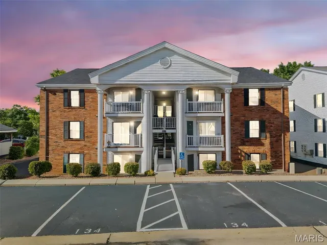 $169,000 | 134 Jubilee Hill Drive, Unit H, Wildwood, MO 63040