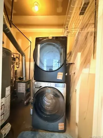 $2,850 | 127 Pipetown Hill Road, Nanuet, NY 10954