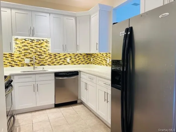 $2,850 | 127 Pipetown Hill Road, Nanuet, NY 10954
