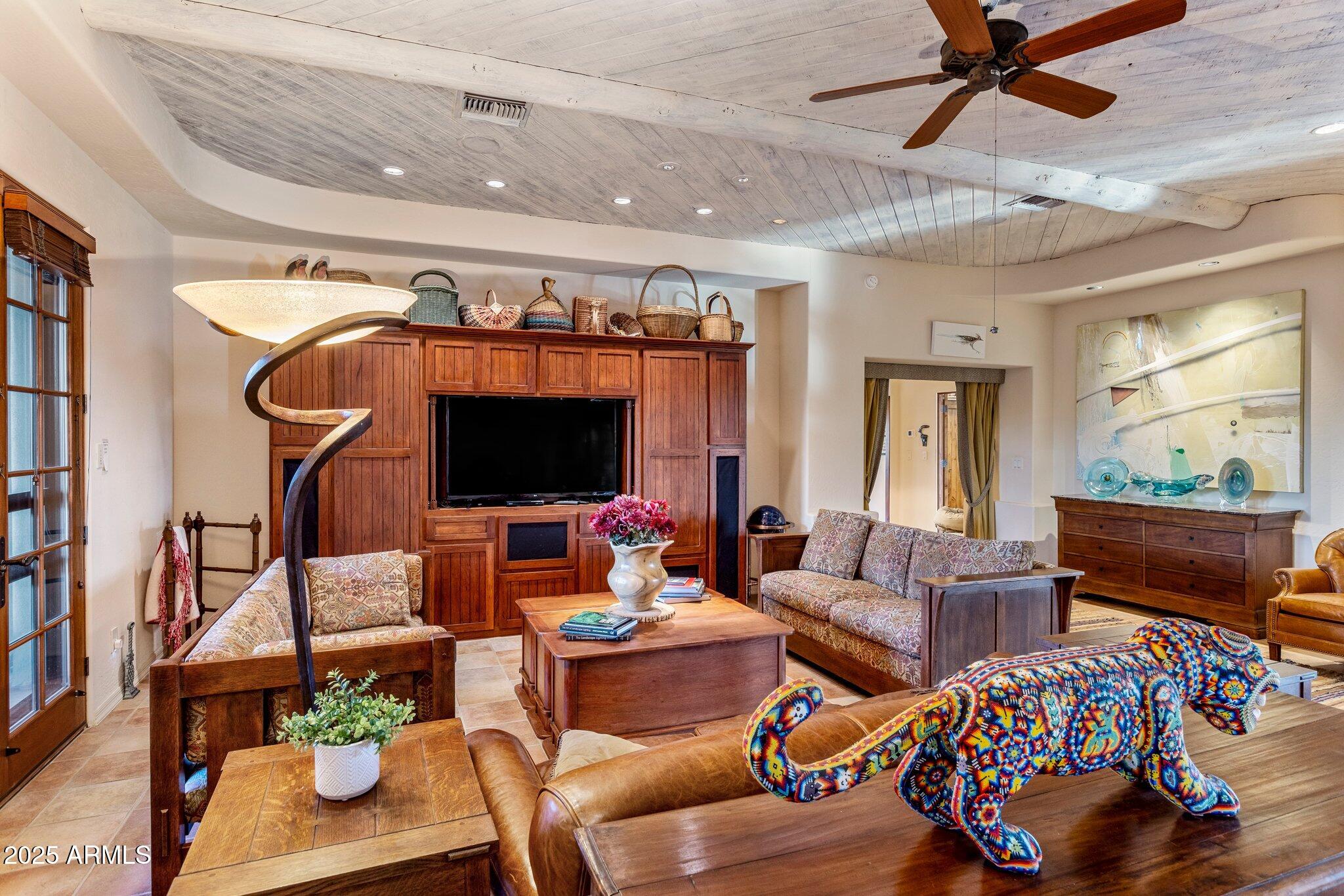 25002 North Quail Haven Drive Rio Verde, AZ 85263 - Photo 5 of 71 Great Room