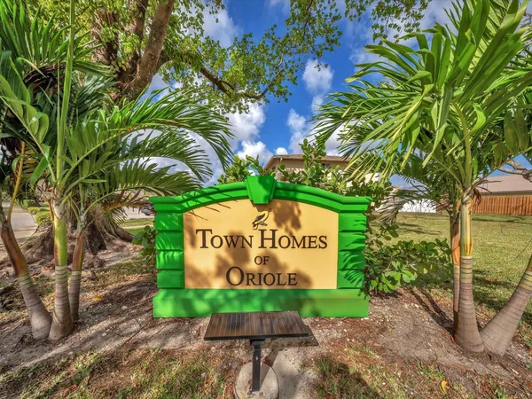 $335,000 | 1749 Northwest 80th Avenue, Unit F, Margate, FL 33063