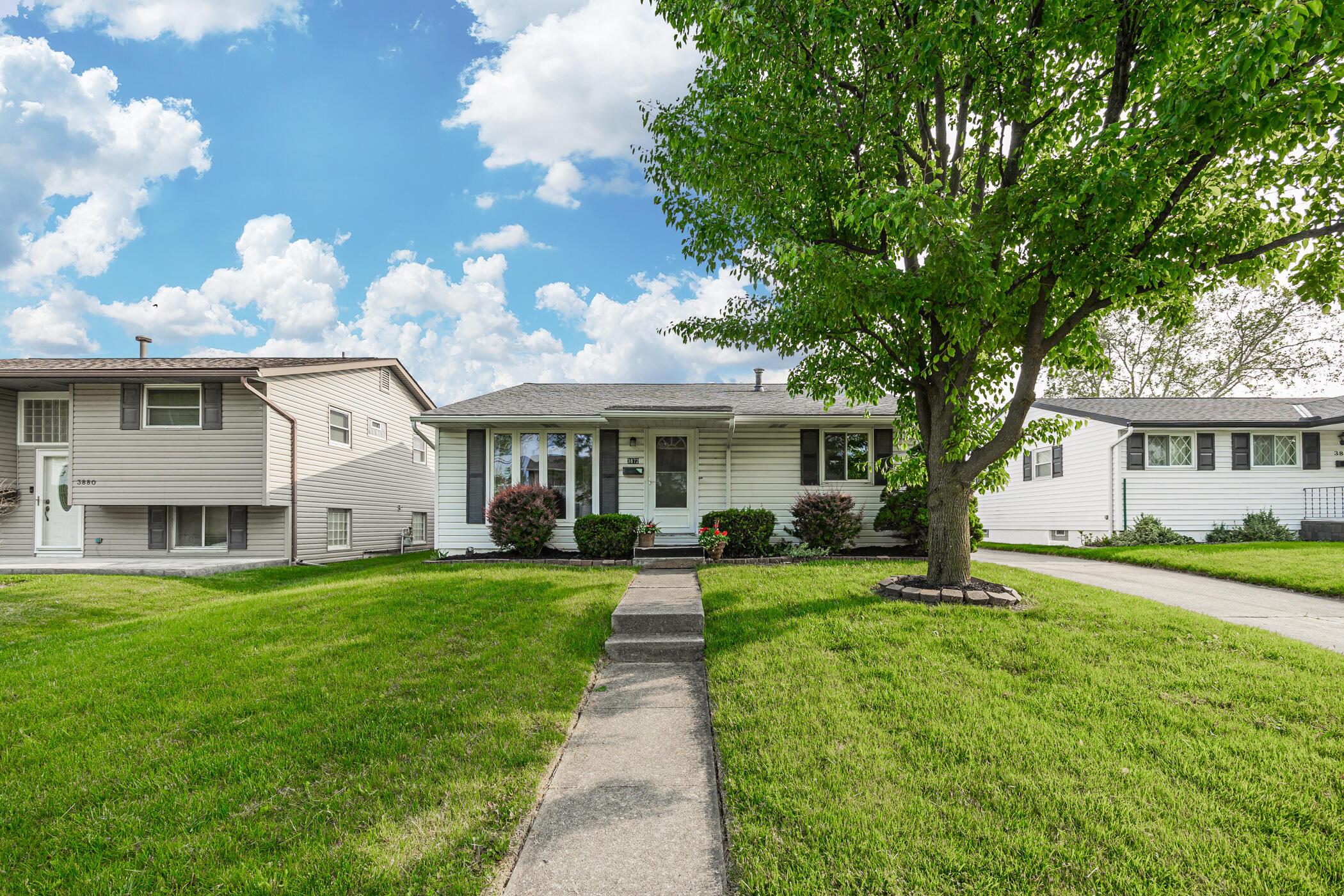 3872 Lynward Road Columbus, OH 43228 - Photo 3 of 47 Welcome to 3872 Lynward Road