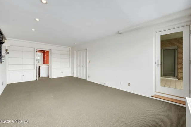 $2,850,000 | 630 Steamboat Road, Unit 4AN, Greenwich, CT 06830