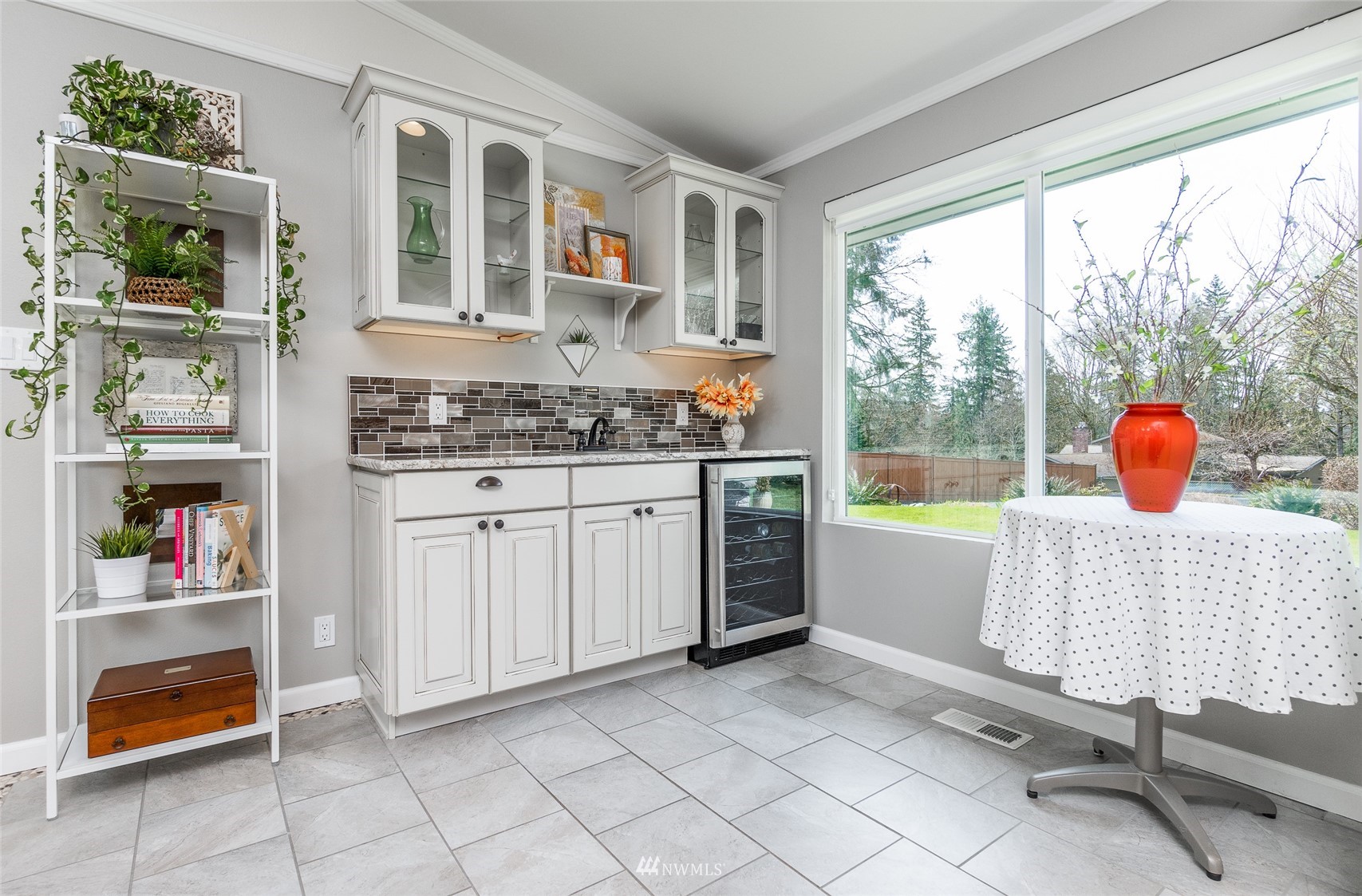 13205 173rd Avenue Southeast Renton, WA 98059 - Photo 14 of 40 Gallery Image 14