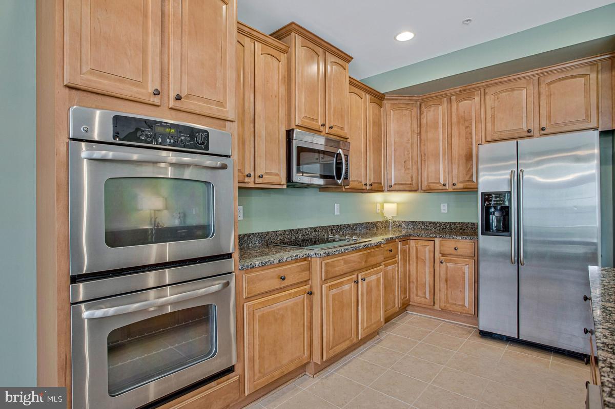 2310 Forest Ridge Terrace, Unit 6 Chesapeake Beach, MD 20732 - Photo 12 of 58 Stainless steel appliances