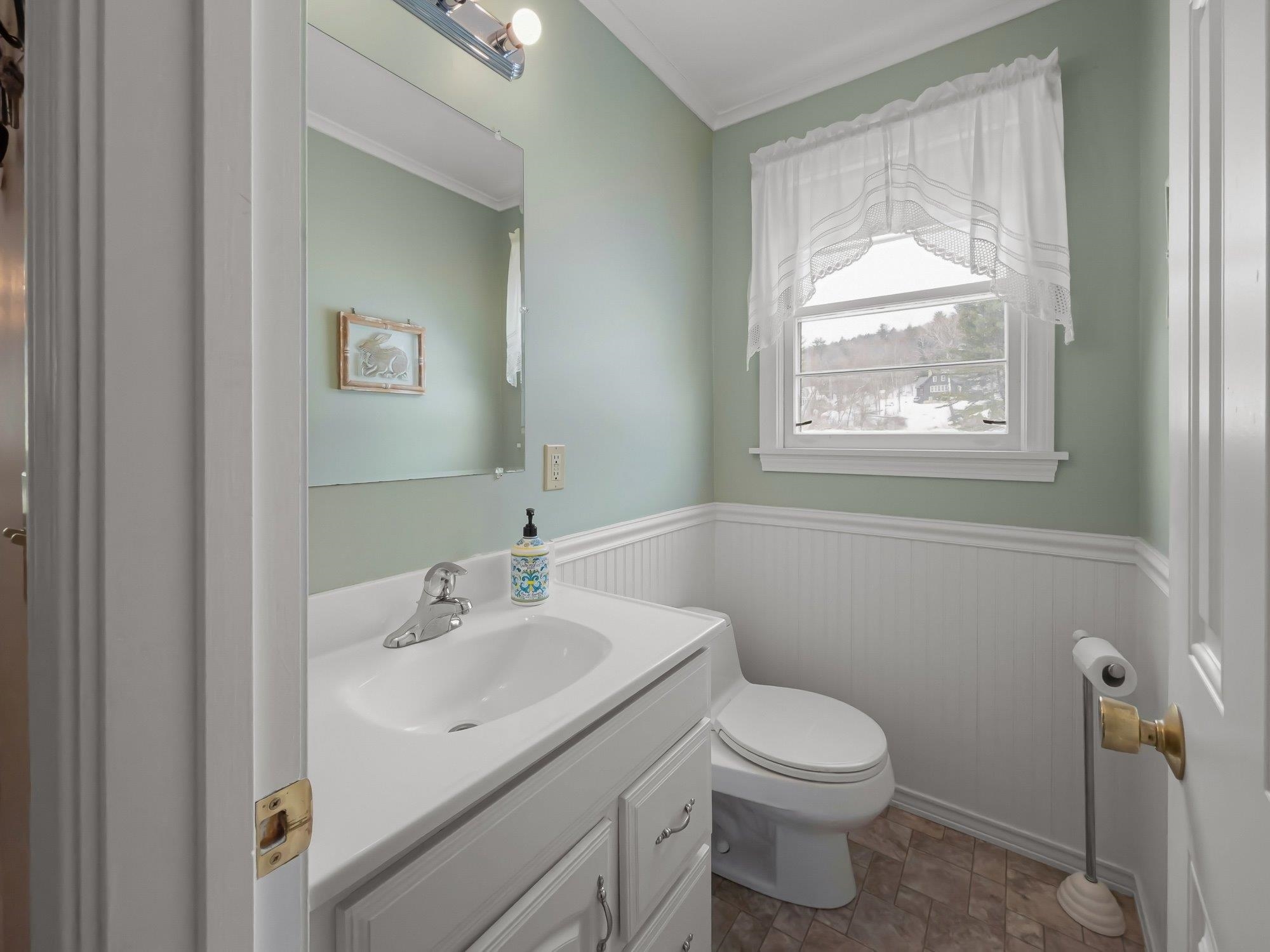 1490 Pucker Street Stowe, VT 05672 - Photo 31 of 49