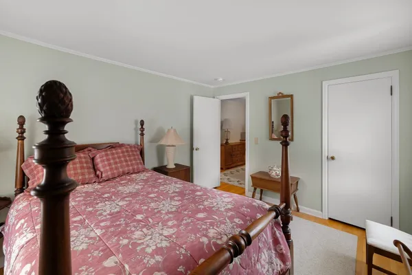 $825,000 | 1490 Pucker Street, Stowe, VT 05672